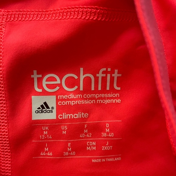 Workout shorts - Picture 3 of 3